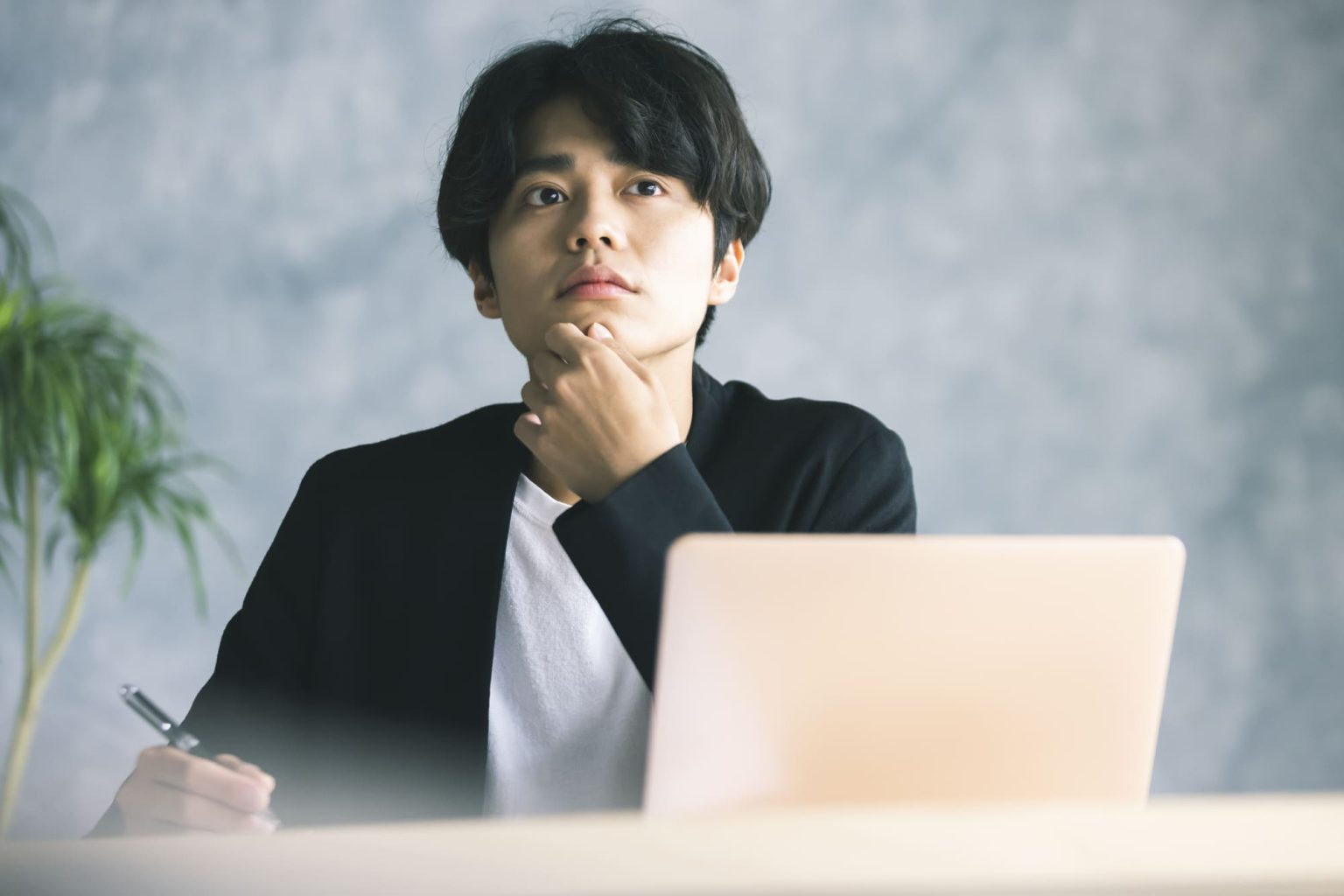 物理学科の就職動向は？就職先の業界、職種や就活のポイントを紹介【事例あり】 - 就職ジャーナル